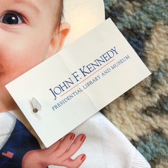 NWT FUTURE PRESIDENT BIB by ADD A KID! - Picture 6 of 12